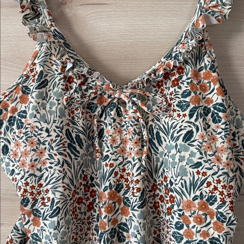 Rylee + Cru Floral Ruffle Swimsuit in Orange and Gray XL - Picture 3 of 7